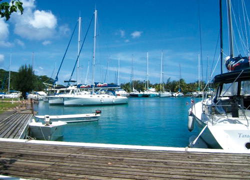Marina d'Apooiti